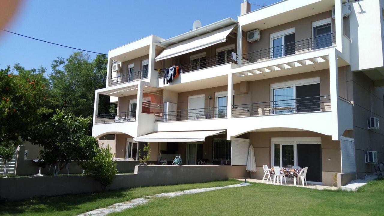 Casa Di Leni Apartment PalaiónTsiflíkion Exterior foto